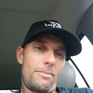 Meet your Posher, Charles